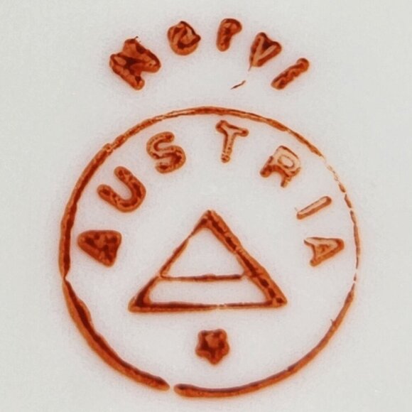 Vintage Nervi Decorative Plate Hand Painted Floral Design Red Black Gold Accents - Picture 11 of 11